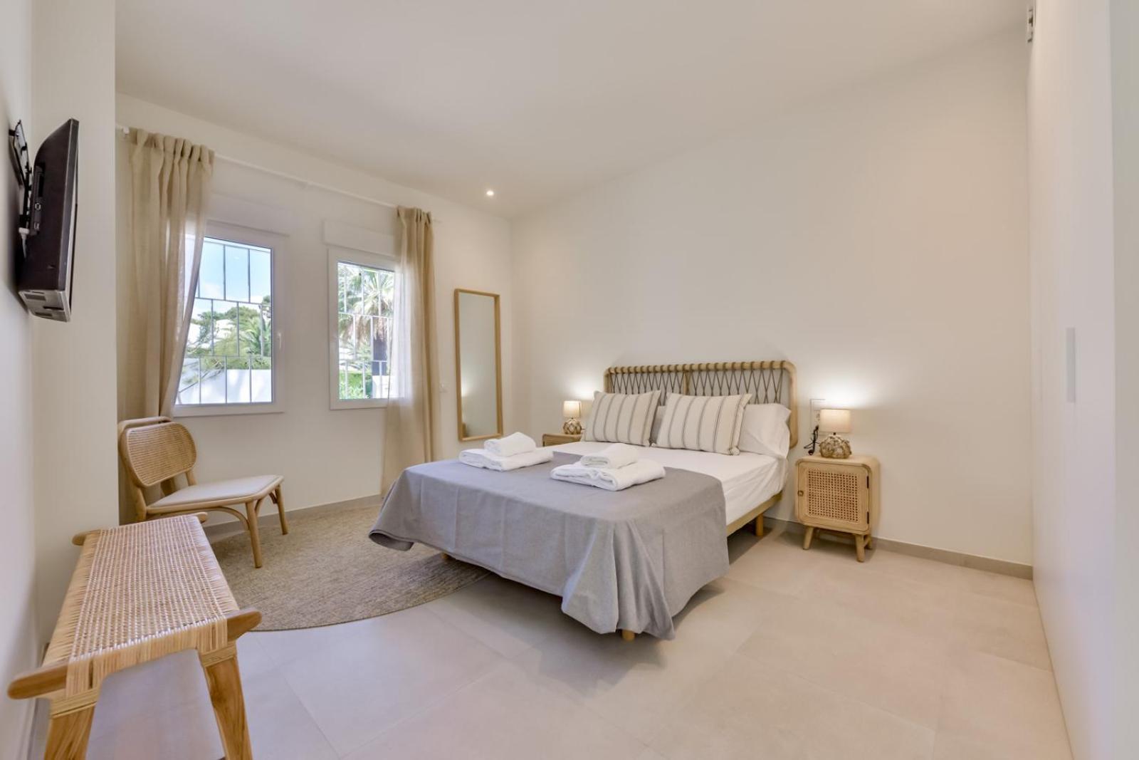 El Olivo - By Almarina Villa Moraira